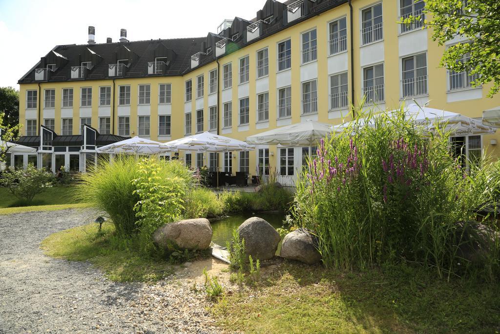 Seehotel Zeuthen Exterior photo