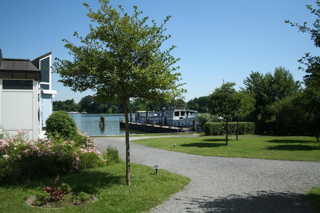 Seehotel Zeuthen Exterior photo
