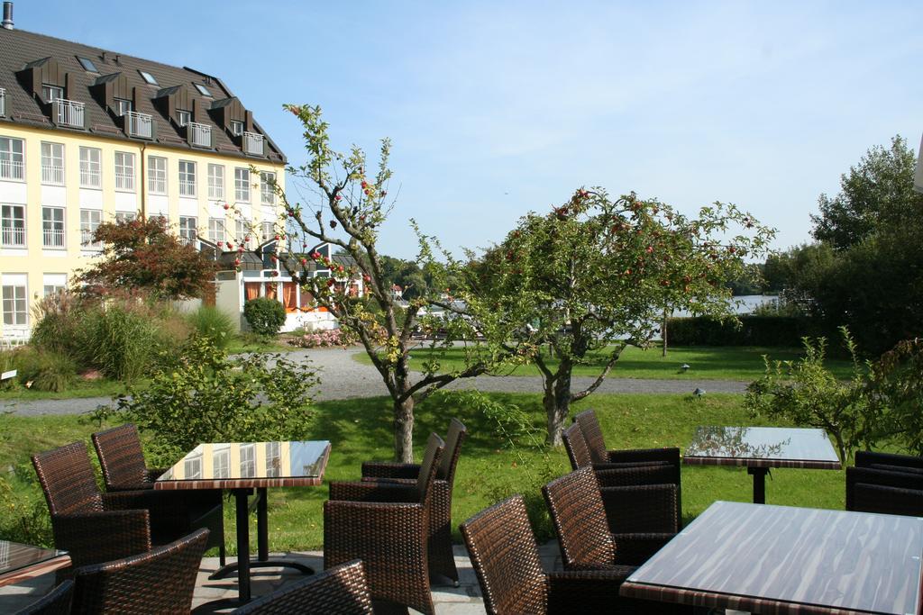 Seehotel Zeuthen Exterior photo