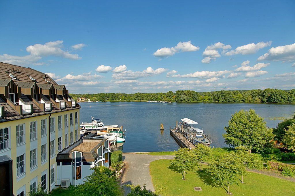 Seehotel Zeuthen Exterior photo